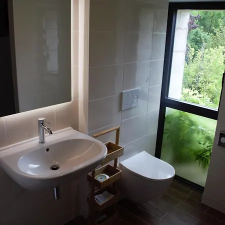 Les Herbes Folles 3* Courcoury